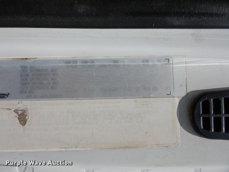 image for item DJ9602 2004 Sterling Acterra truck cab and chassis