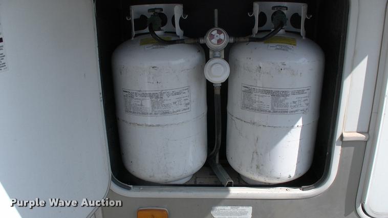 image for item DK9634 2007 Keystone Challenger camper