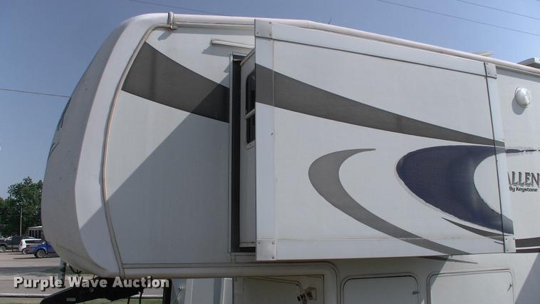 image for item DK9634 2007 Keystone Challenger camper