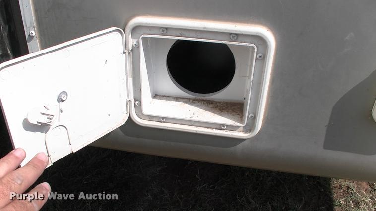 image for item DK9634 2007 Keystone Challenger camper