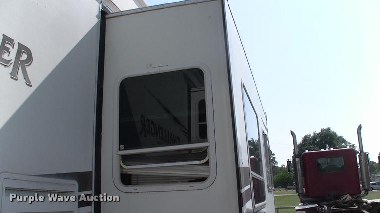 image for item DK9634 2007 Keystone Challenger camper