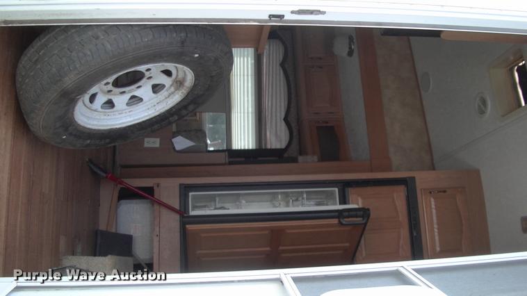 image for item DK9634 2007 Keystone Challenger camper