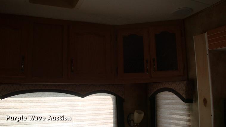 image for item DK9634 2007 Keystone Challenger camper