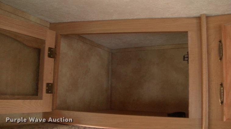 image for item DK9634 2007 Keystone Challenger camper