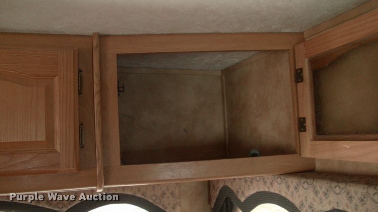 image for item DK9634 2007 Keystone Challenger camper