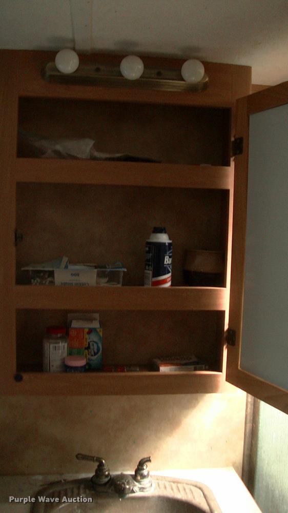 image for item DK9634 2007 Keystone Challenger camper