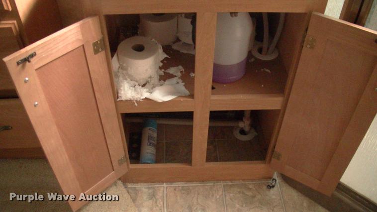 image for item DK9634 2007 Keystone Challenger camper