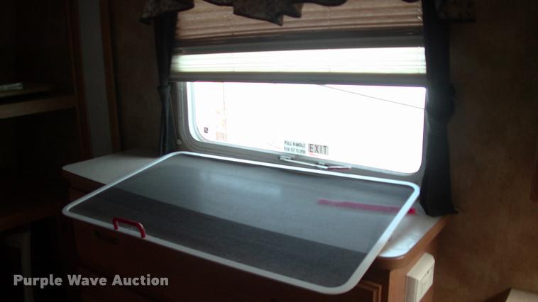 image for item DK9634 2007 Keystone Challenger camper