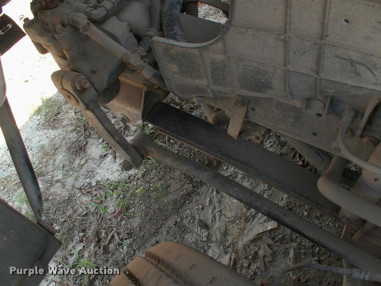 image for item DK9642 2006 Ford LCF flatbed truck