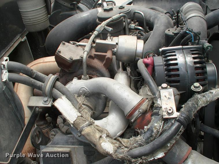 image for item DK9643 2006 Ford LCF flatbed truck