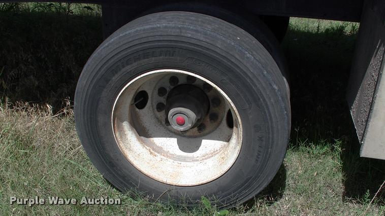 image for item DK9672 1996 Transcraft Eagle W2 48X96 flatbed trailer