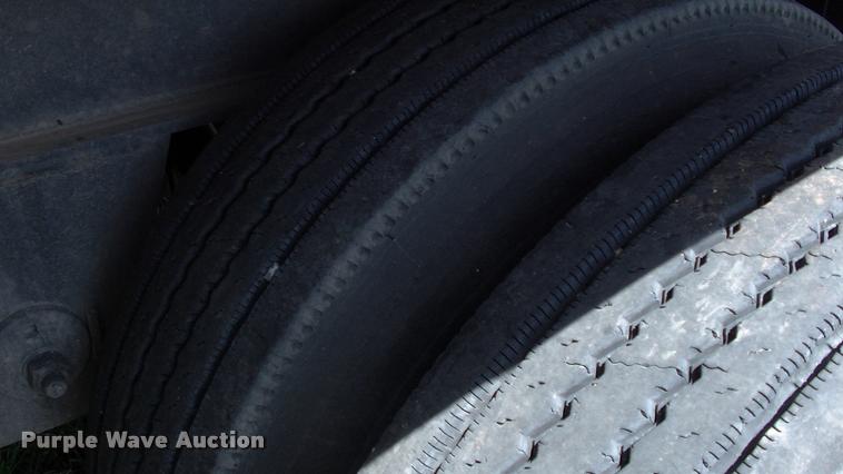 image for item DK9672 1996 Transcraft Eagle W2 48X96 flatbed trailer