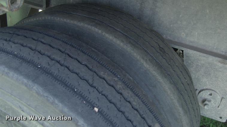 image for item DK9672 1996 Transcraft Eagle W2 48X96 flatbed trailer