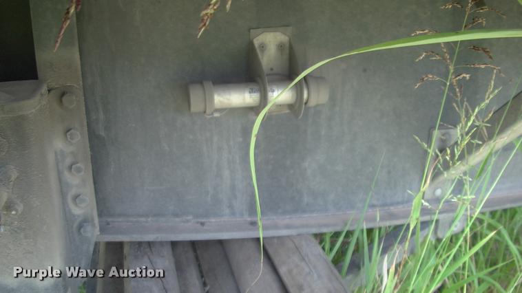 image for item DK9672 1996 Transcraft Eagle W2 48X96 flatbed trailer