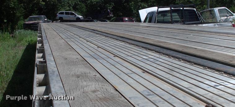 image for item DK9672 1996 Transcraft Eagle W2 48X96 flatbed trailer