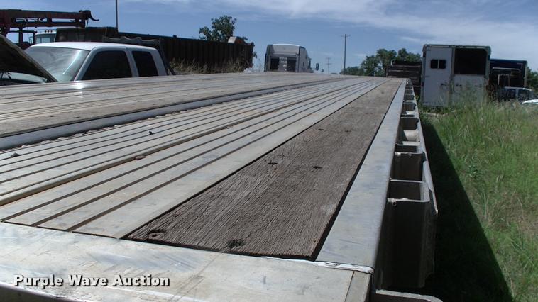 image for item DK9672 1996 Transcraft Eagle W2 48X96 flatbed trailer