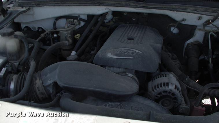 image for item DK9730 2005 Chevrolet Silverado 2500HD pickup truck