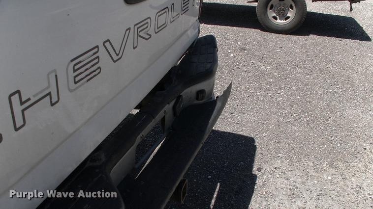 image for item DK9730 2005 Chevrolet Silverado 2500HD pickup truck