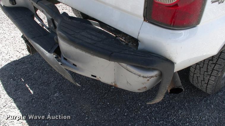 image for item DK9730 2005 Chevrolet Silverado 2500HD pickup truck