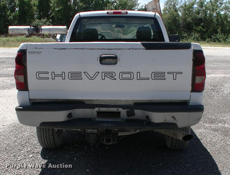 image for item DK9731 2007 Chevrolet Silverado Classic 2500HD pickup truck