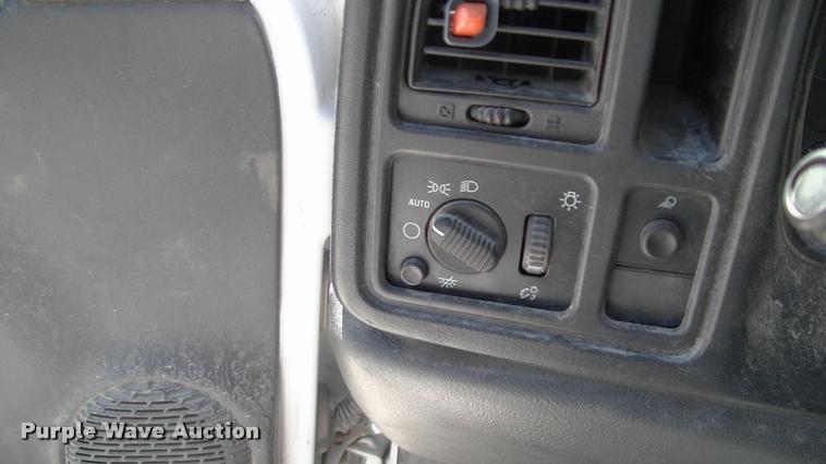 image for item DK9731 2007 Chevrolet Silverado Classic 2500HD pickup truck