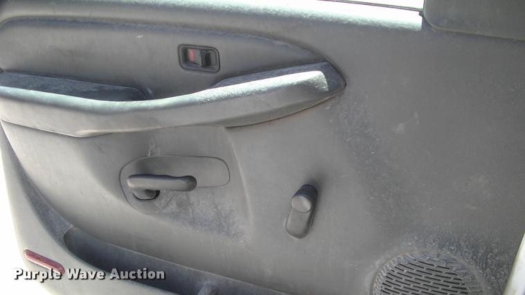 image for item DK9731 2007 Chevrolet Silverado Classic 2500HD pickup truck