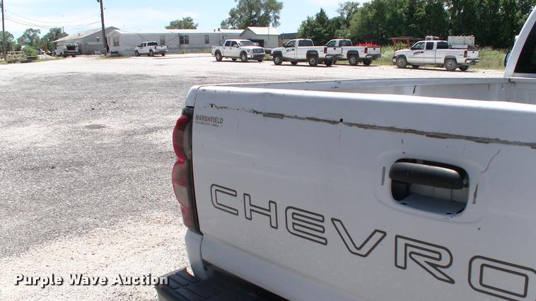 image for item DK9731 2007 Chevrolet Silverado Classic 2500HD pickup truck