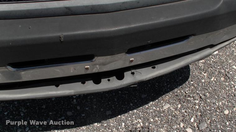 image for item DK9733 2004 Chevrolet Silverado 2500HD pickup truck