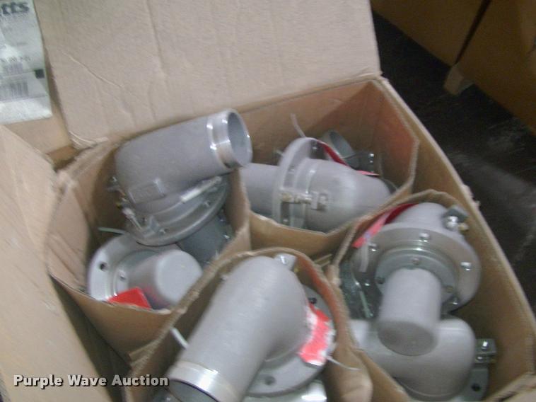 image for item DK9749 (76) Betts emergency valves