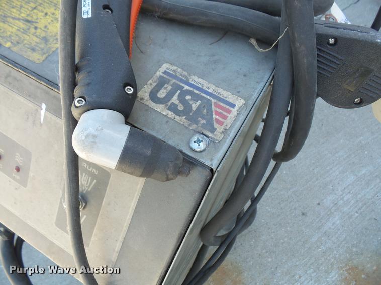 image for item DL9573 Thermal Arc DAK 5XT plasma cutter