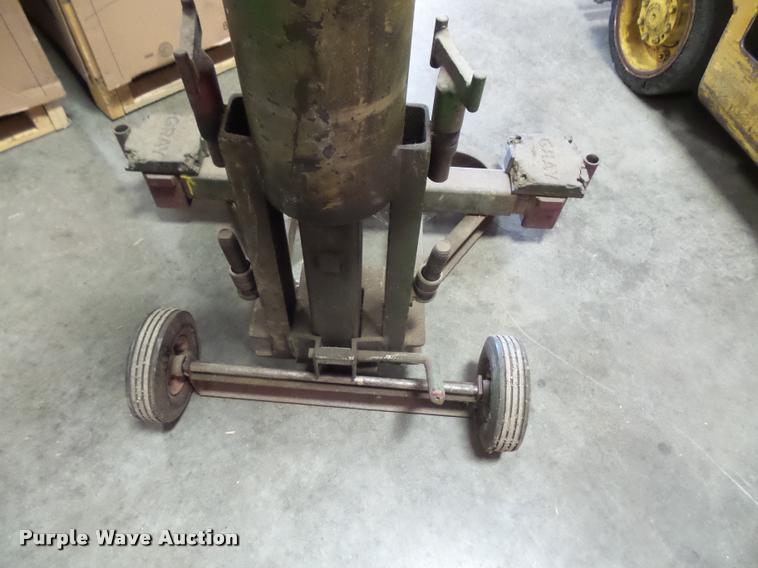 image for item DL9575 Gray 100 pneumatic jack