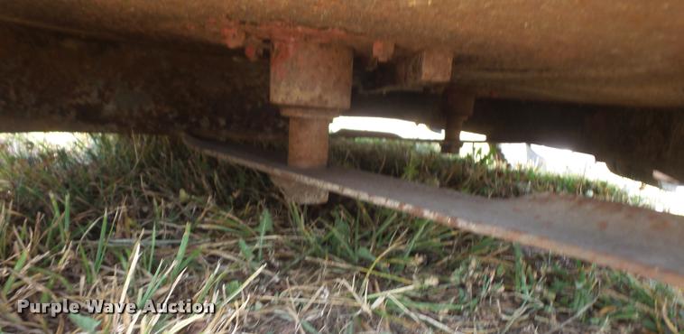 image for item DL9639 Swisher finish mower