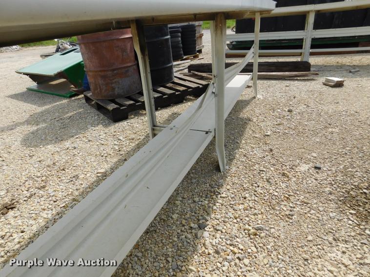 image for item DM9468 (2) benches