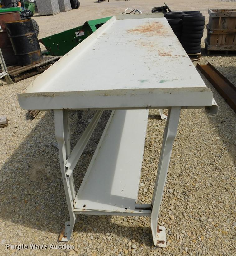 image for item DM9468 (2) benches