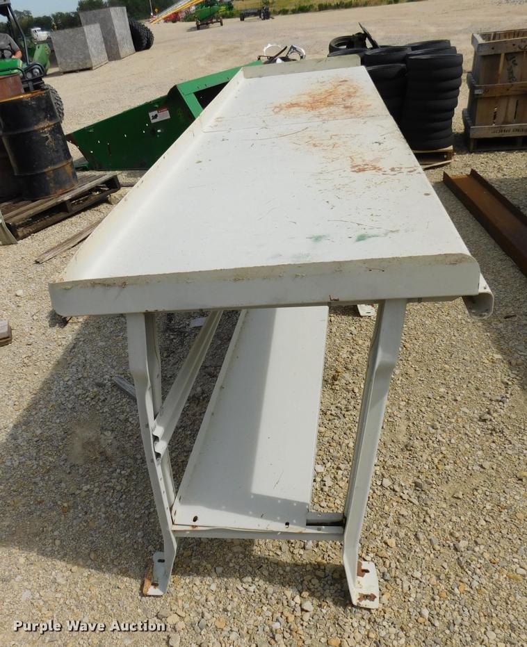 image for item DM9468 (2) benches