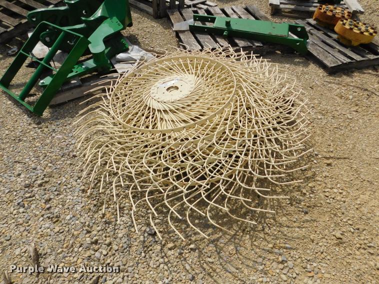 image for item DM9469 (9) rake wheels