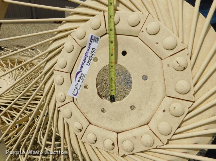 image for item DM9469 (9) rake wheels