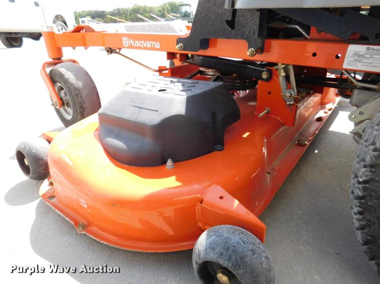 image for item DM9475 2013 Husqvarna RZ5424 riding lawn mower