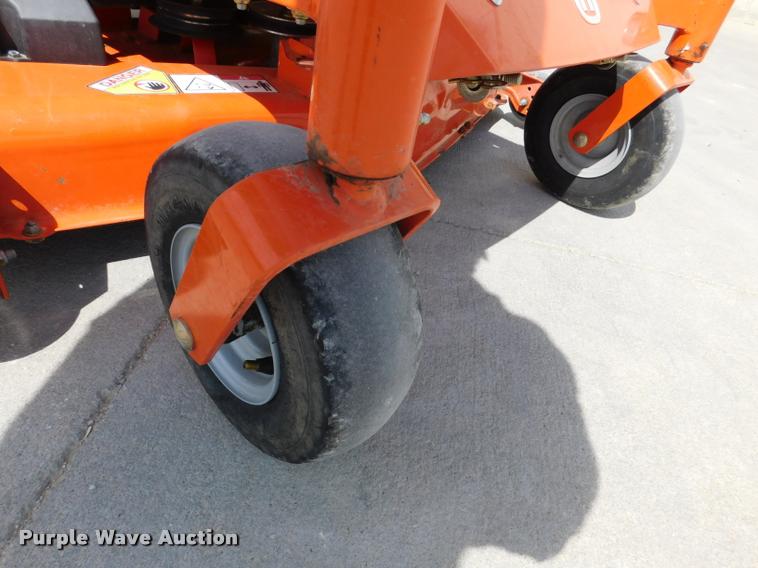 image for item DM9475 2013 Husqvarna RZ5424 riding lawn mower