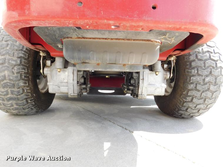 image for item DM9476 2013 Toro 74626 riding lawn mower