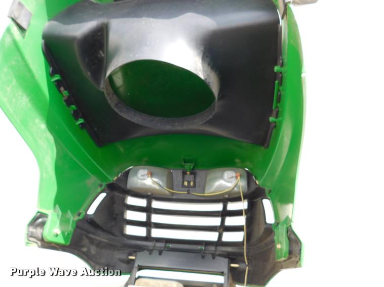 image for item DM9477 2008 John Deere LA105 riding lawn mower