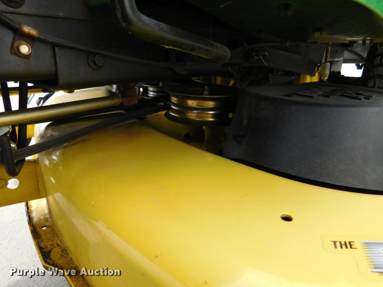 image for item DM9477 2008 John Deere LA105 riding lawn mower