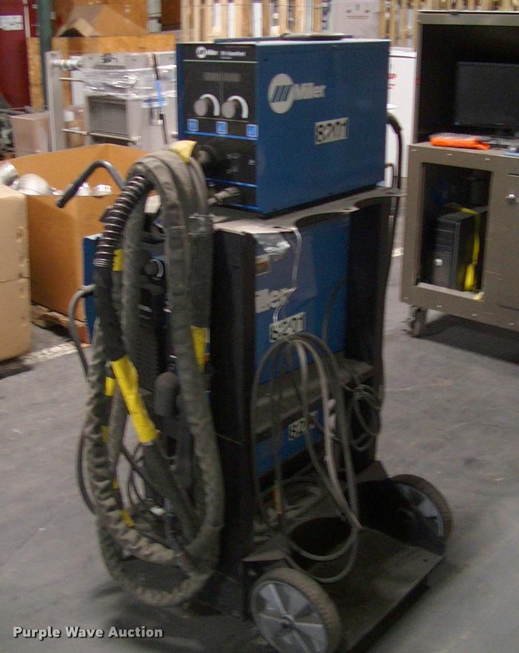 image for item DP9261 Miller Alum Power 450 MPa welder