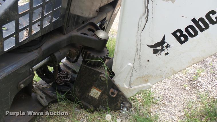image for item DR9687 Bobcat 8811 backhoe attachment