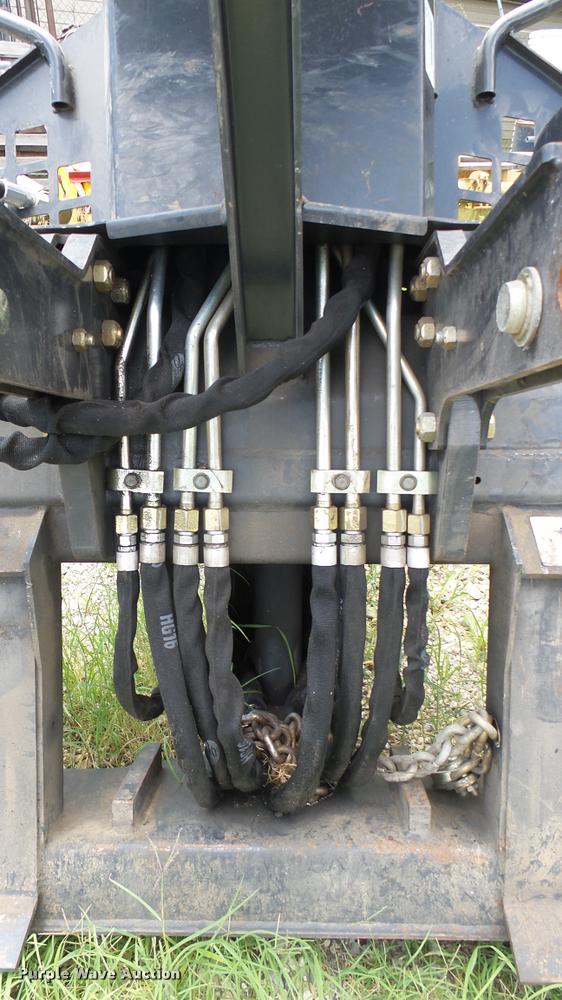 image for item DR9687 Bobcat 8811 backhoe attachment