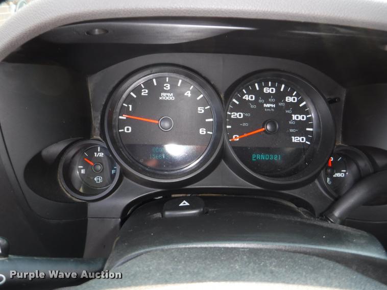 image for item J5683 2009 Chevrolet Silverado 1500 Ext. Cab pickup truck