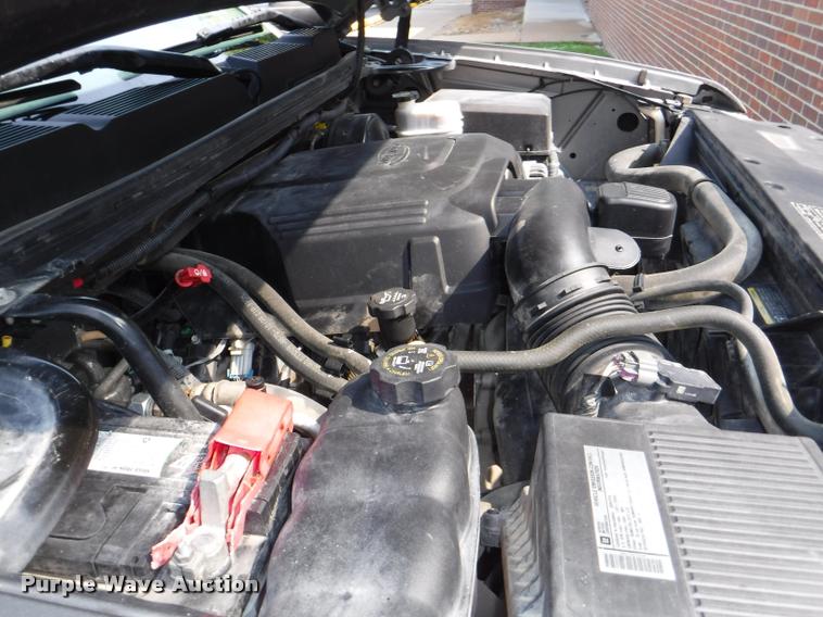 image for item J5683 2009 Chevrolet Silverado 1500 Ext. Cab pickup truck