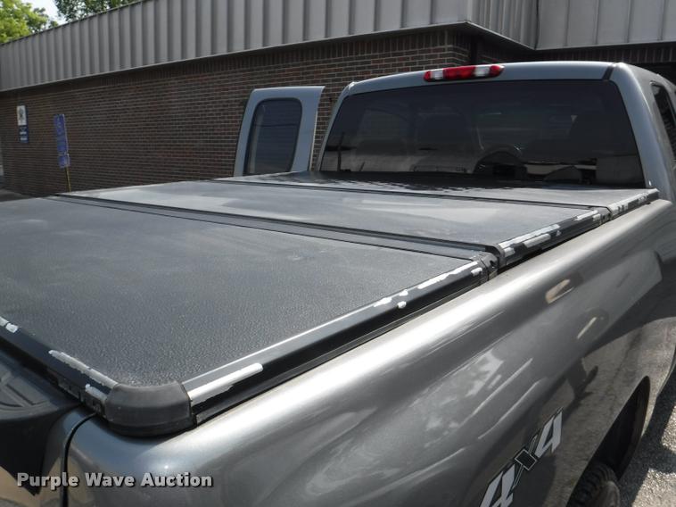 image for item J5683 2009 Chevrolet Silverado 1500 Ext. Cab pickup truck