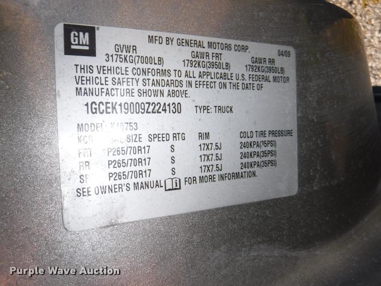 image for item J5683 2009 Chevrolet Silverado 1500 Ext. Cab pickup truck