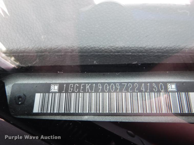 image for item J5683 2009 Chevrolet Silverado 1500 Ext. Cab pickup truck